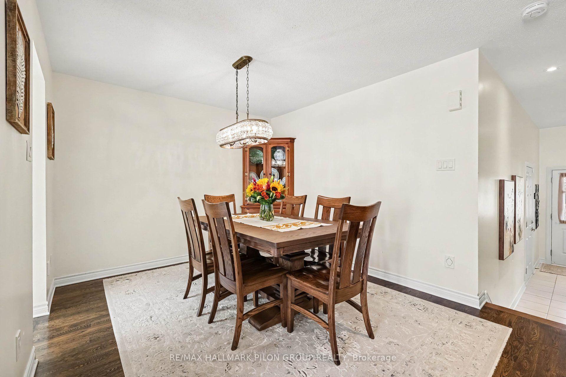Photo 7 of 114 Waterfern Way, Ottawa, Avalon East — HOMEH