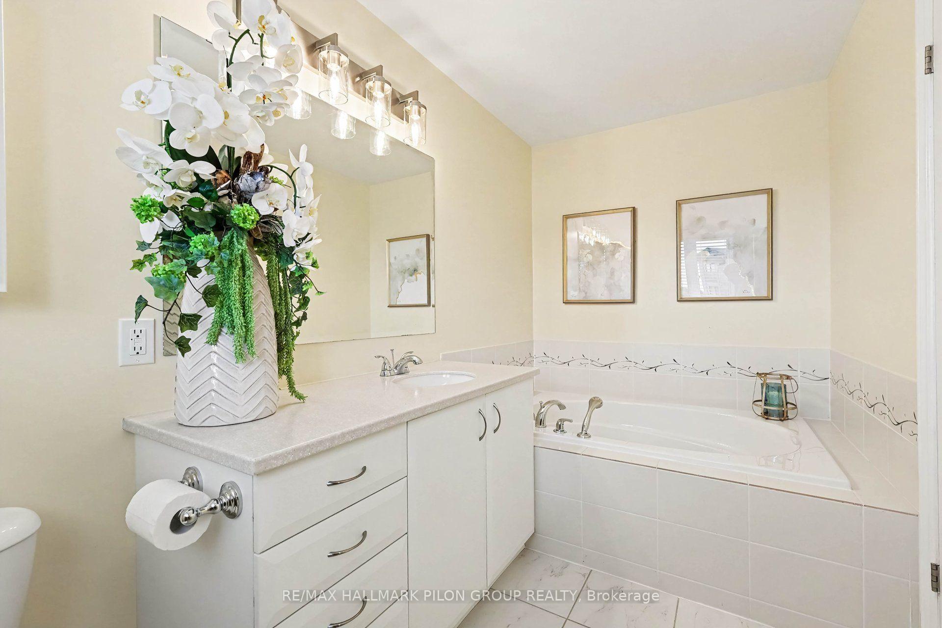 Photo 14 of 114 Waterfern Way, Ottawa, Avalon East — HOMEH