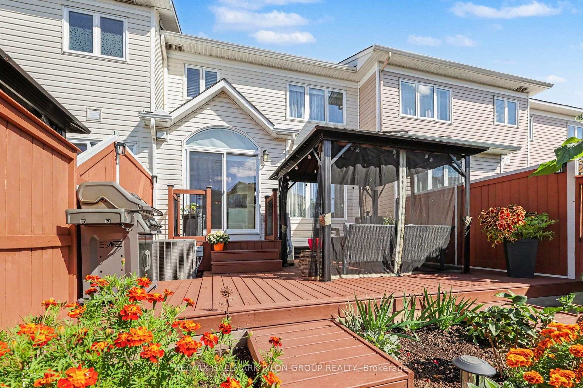 Photo 23 of 114 Waterfern Way, Ottawa, Avalon East — HOMEH