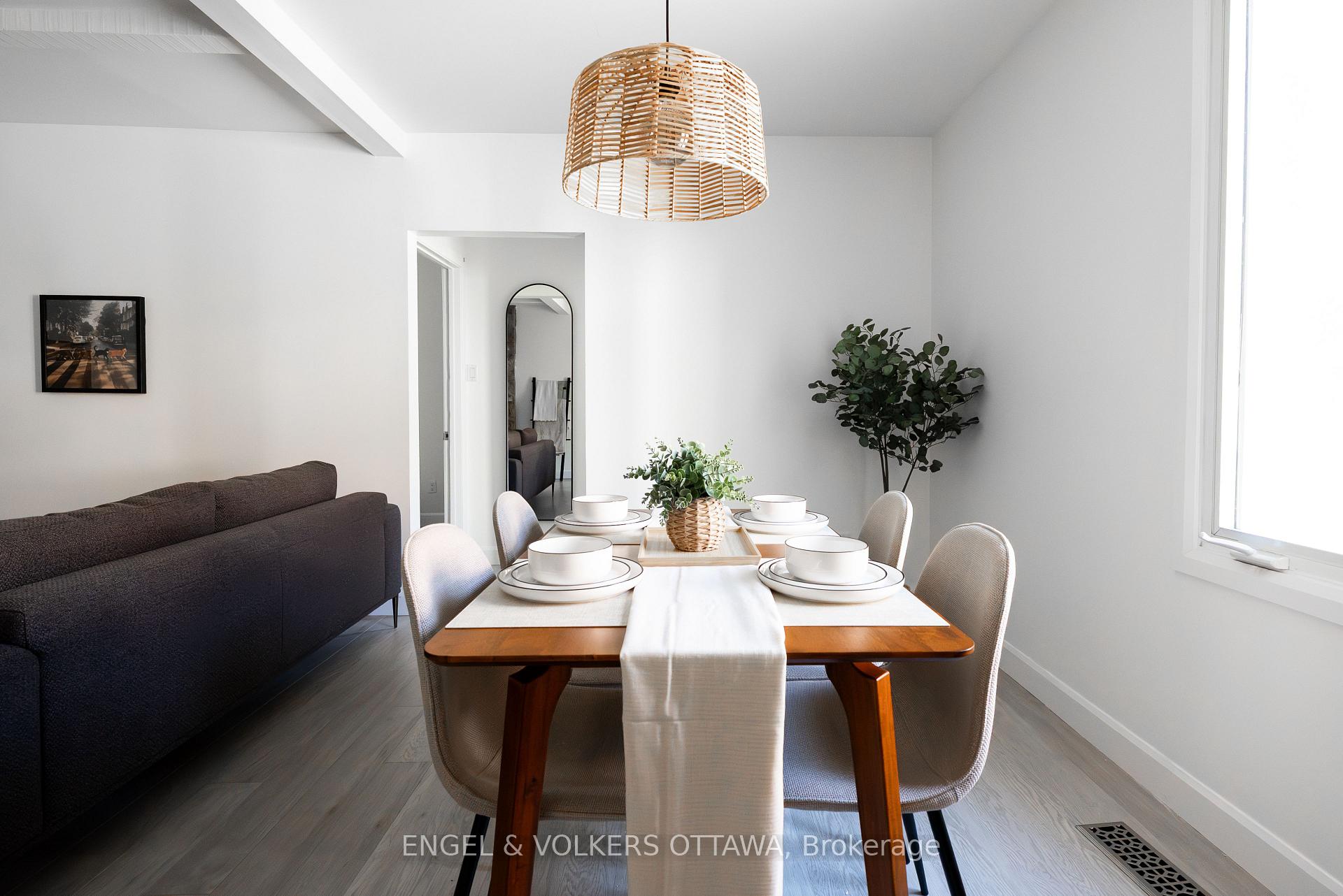 Photo 9 of 531 Laderoute Avenue, Ottawa, Westboro/Hampton Park — HOMEH