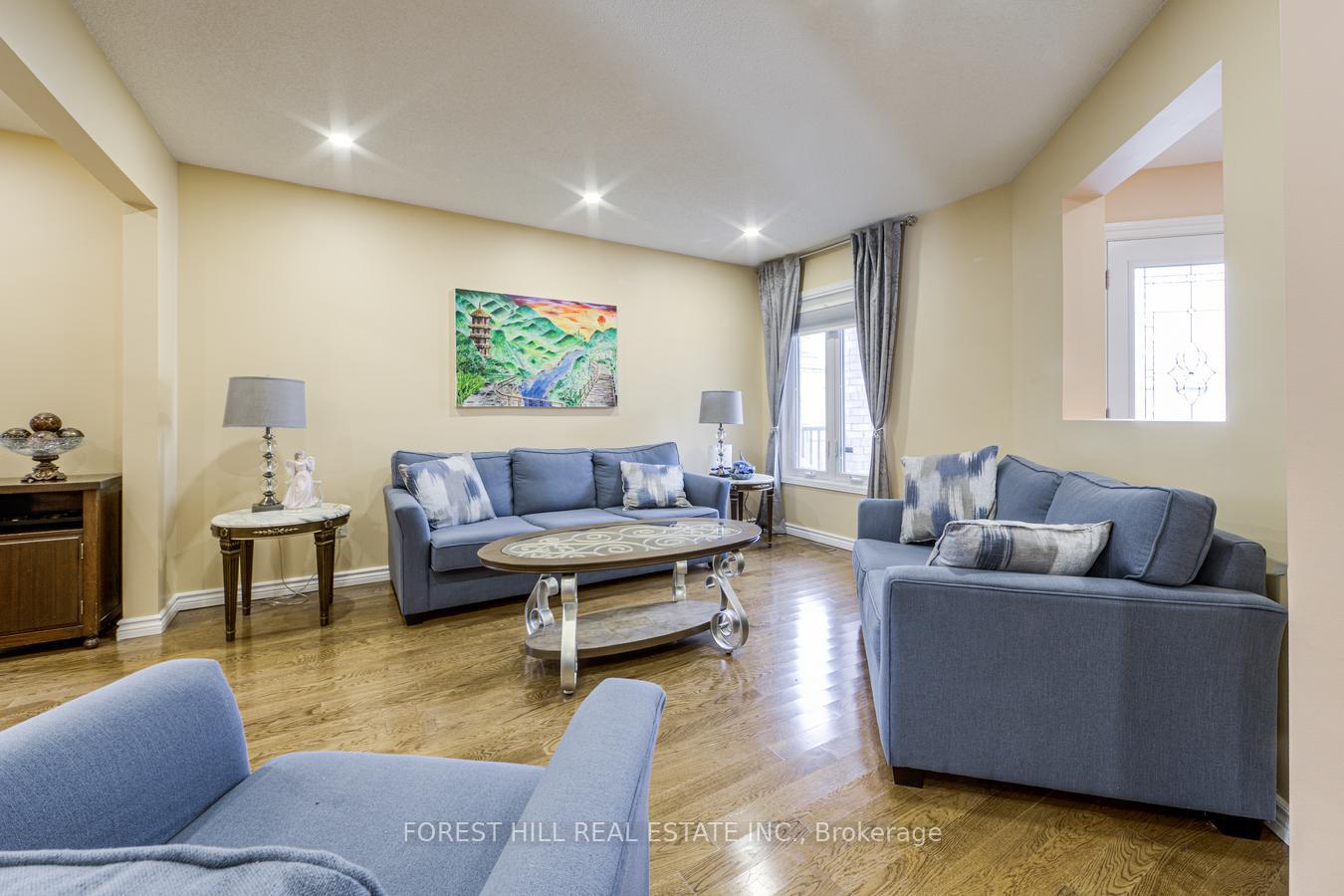 Photo 8 of 13 Shale Drive, Ajax, Central West — HOMEH