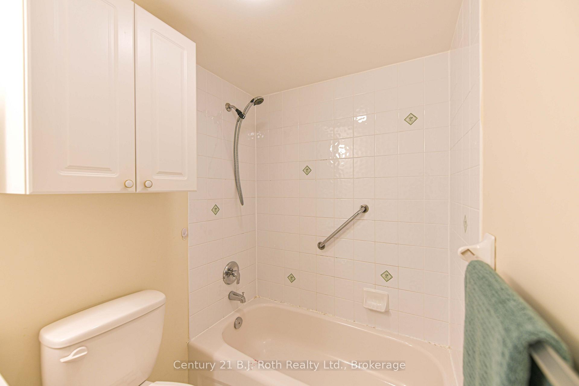 Photo 19 of Unit Unit 201, 115 Bond Street, Orillia — HOMEH