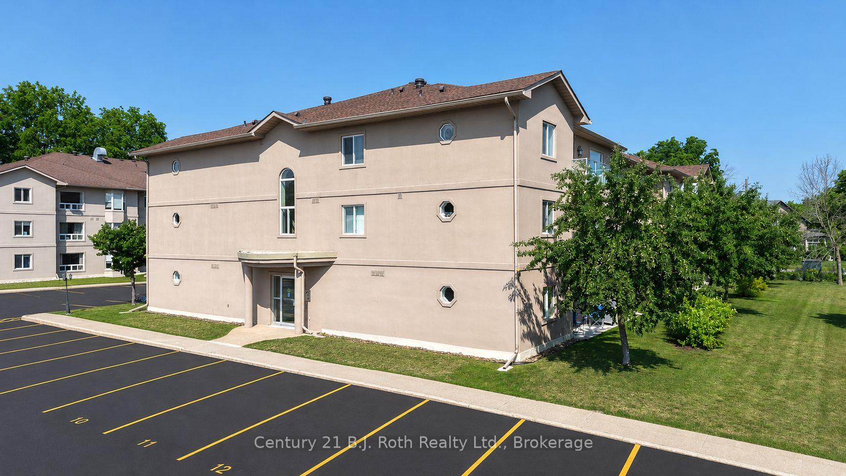 Photo 27 of Unit Unit 201, 115 Bond Street, Orillia — HOMEH