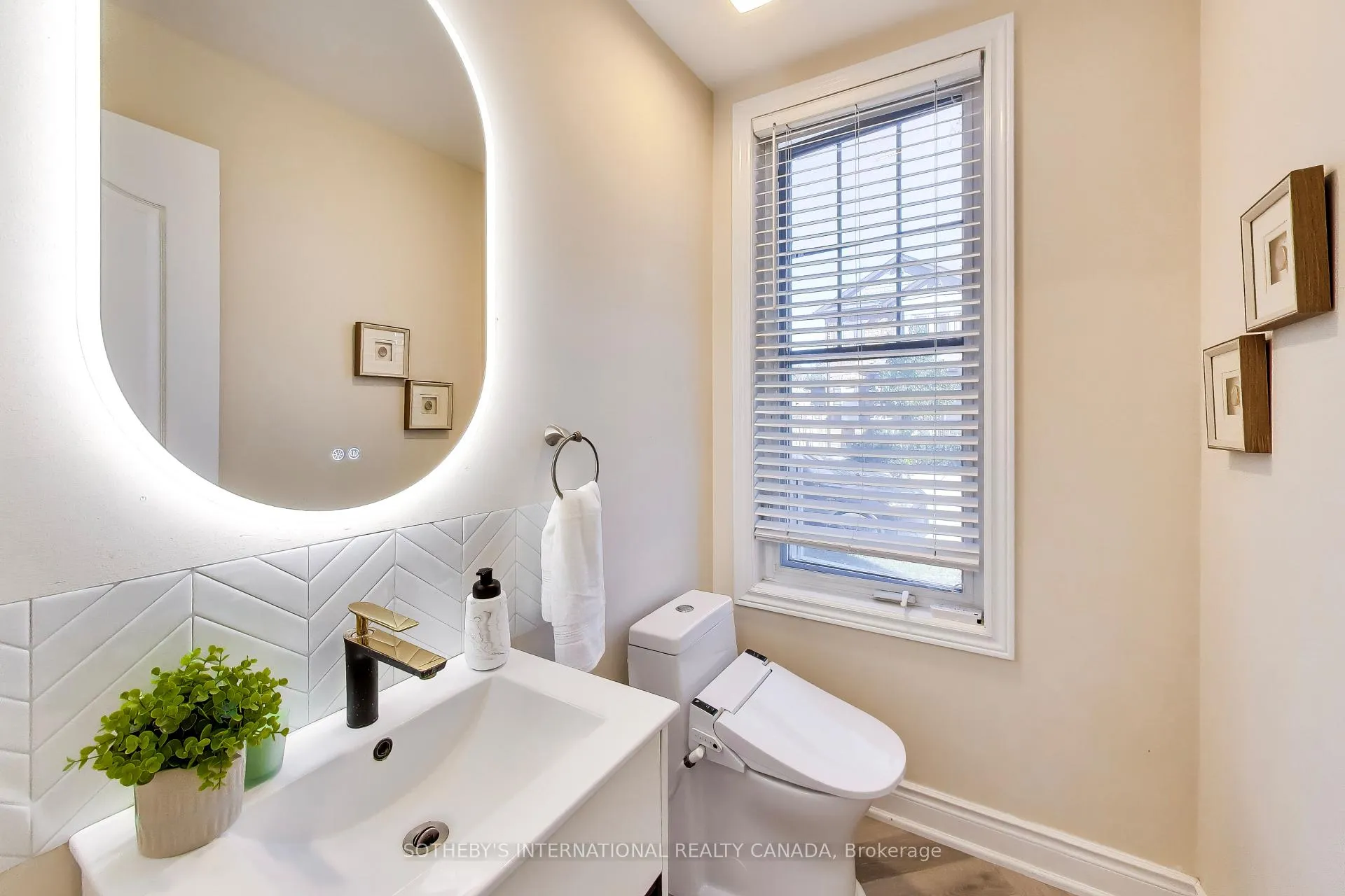 Photo 15 of 2 Frank Davis Street, Markham, Cornell — HOMEH