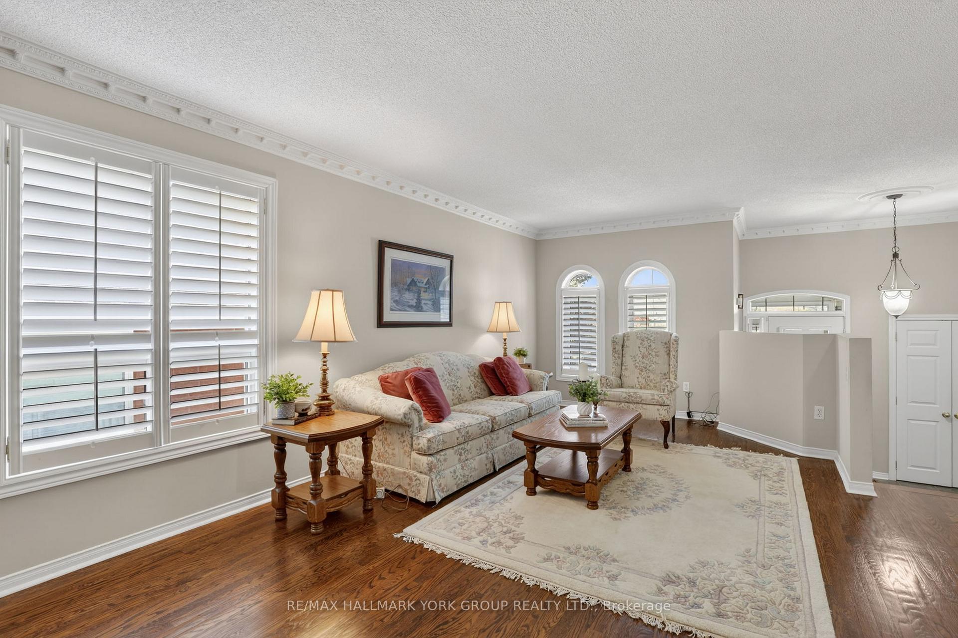 Photo 5 of 1339 Forest Street, Innisfil, Alcona — HOMEH