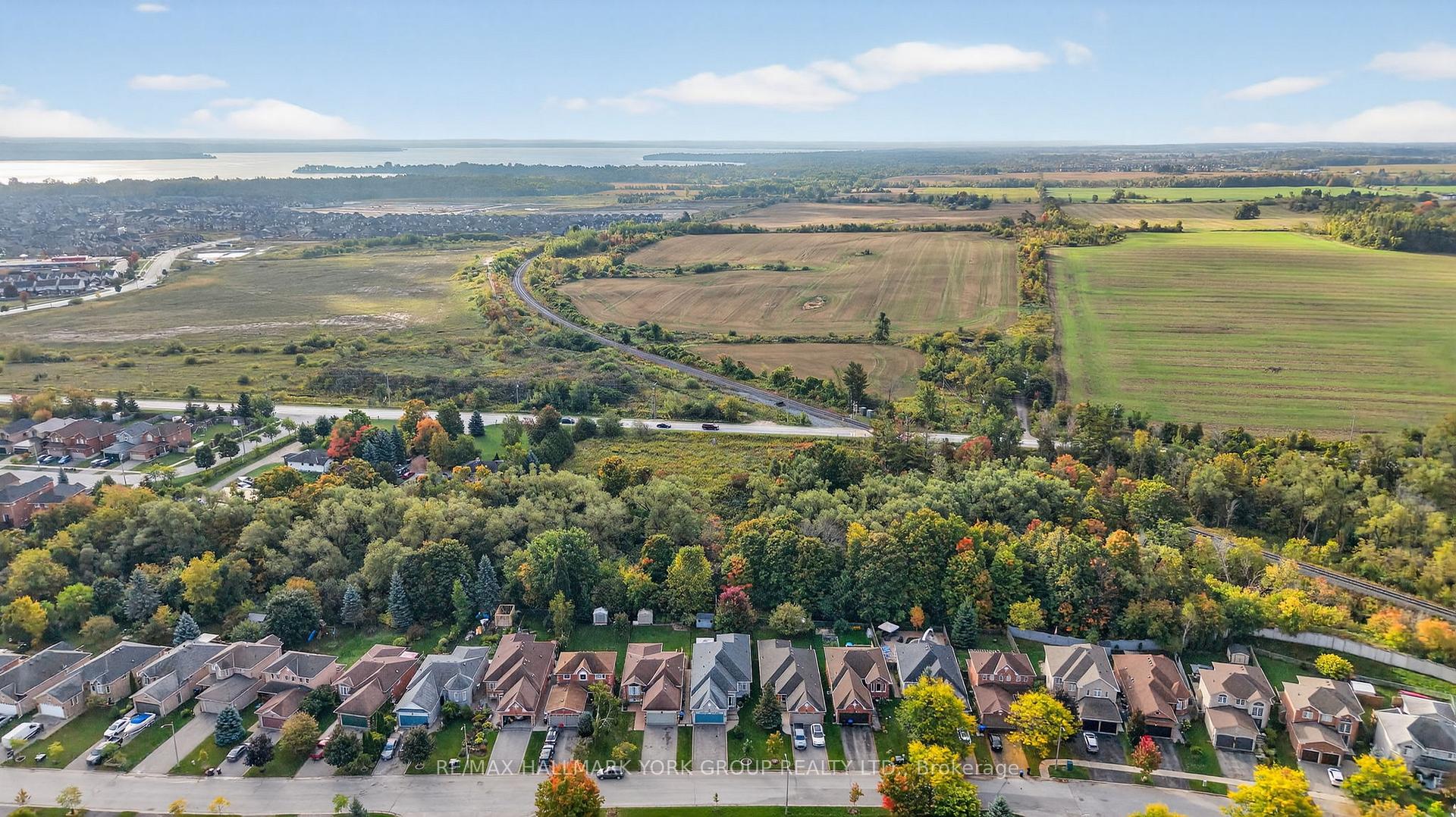 Photo 36 of 1339 Forest Street, Innisfil, Alcona — HOMEH