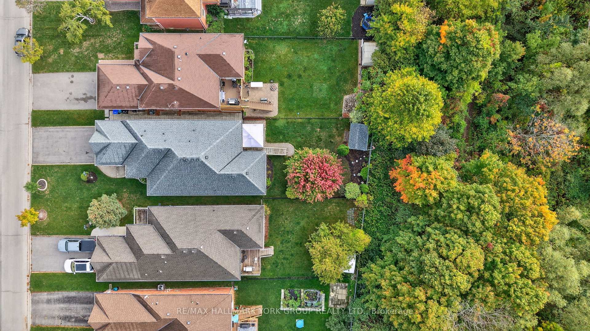Photo 37 of 1339 Forest Street, Innisfil, Alcona — HOMEH