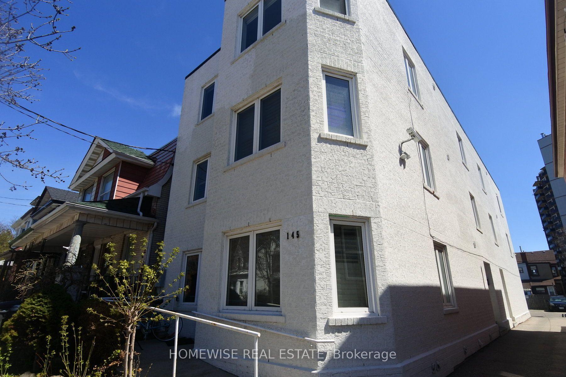 Photo of Unit 101, 145 Lansdowne Avenue
