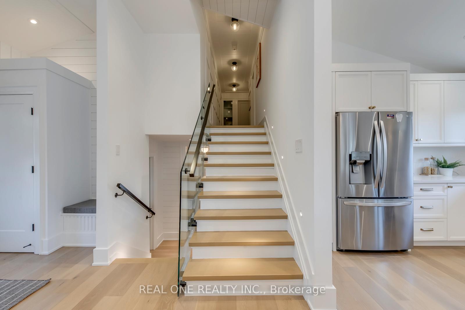 Photo 27 of 1224 Willowbrook Drive, Oakville, West — HOMEH
