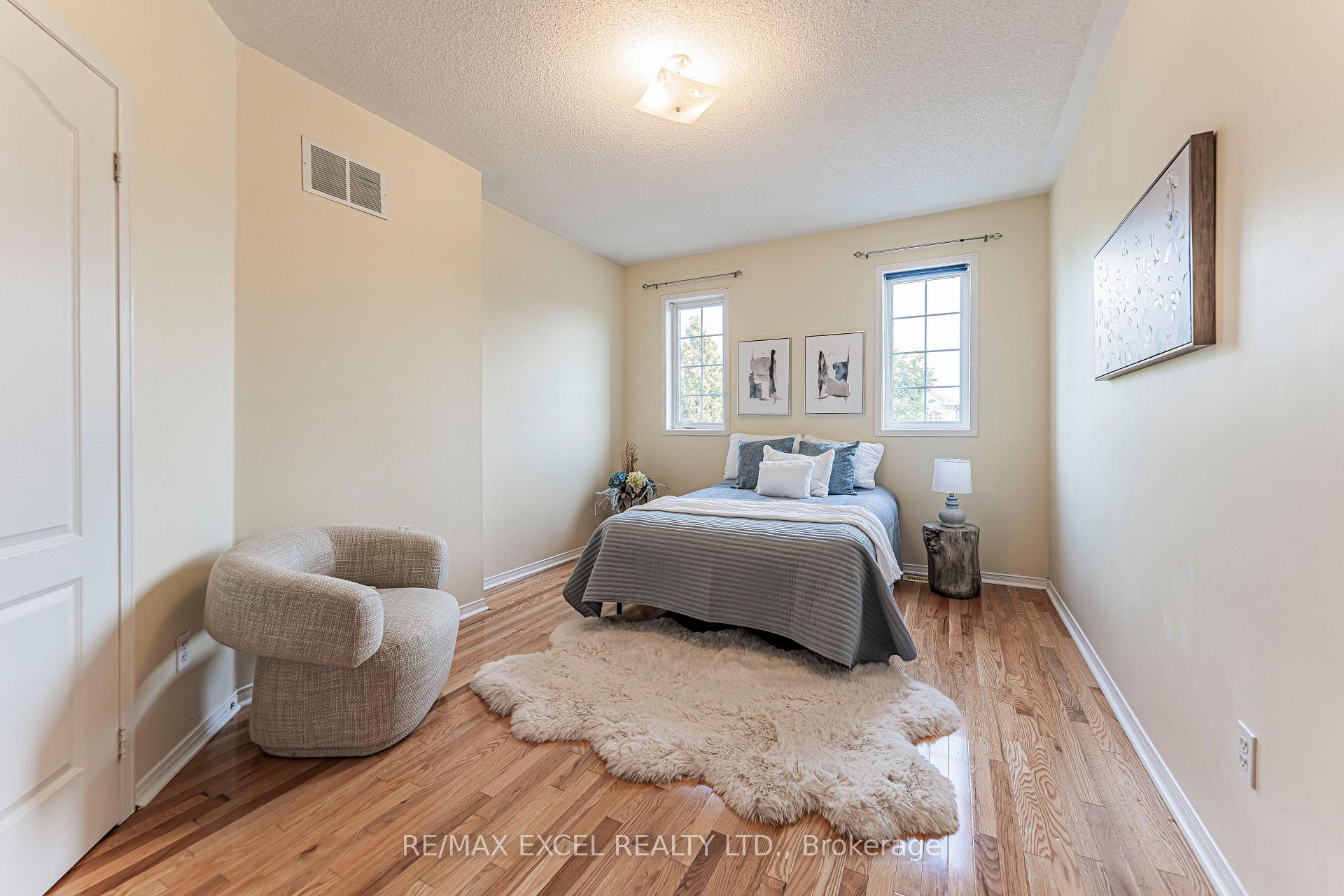 Photo 30 of 50 Casabel Drive, Vaughan, Vellore Village — HOMEH
