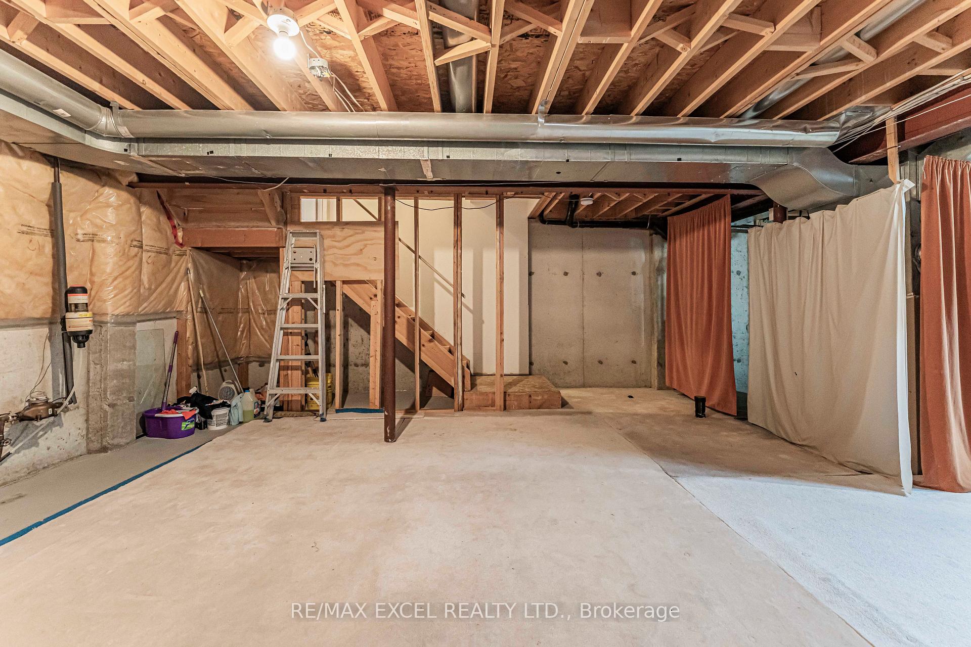 Photo 44 of 50 Casabel Drive, Vaughan, Vellore Village — HOMEH