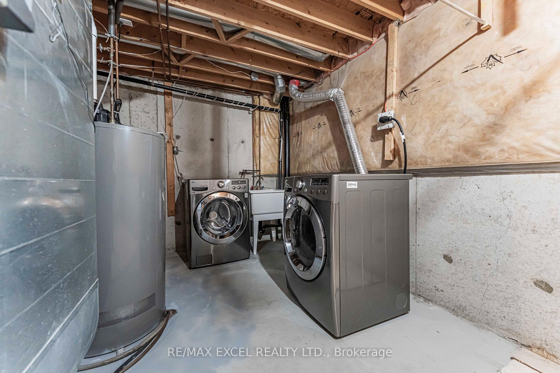 Photo 45 of 50 Casabel Drive, Vaughan, Vellore Village — HOMEH