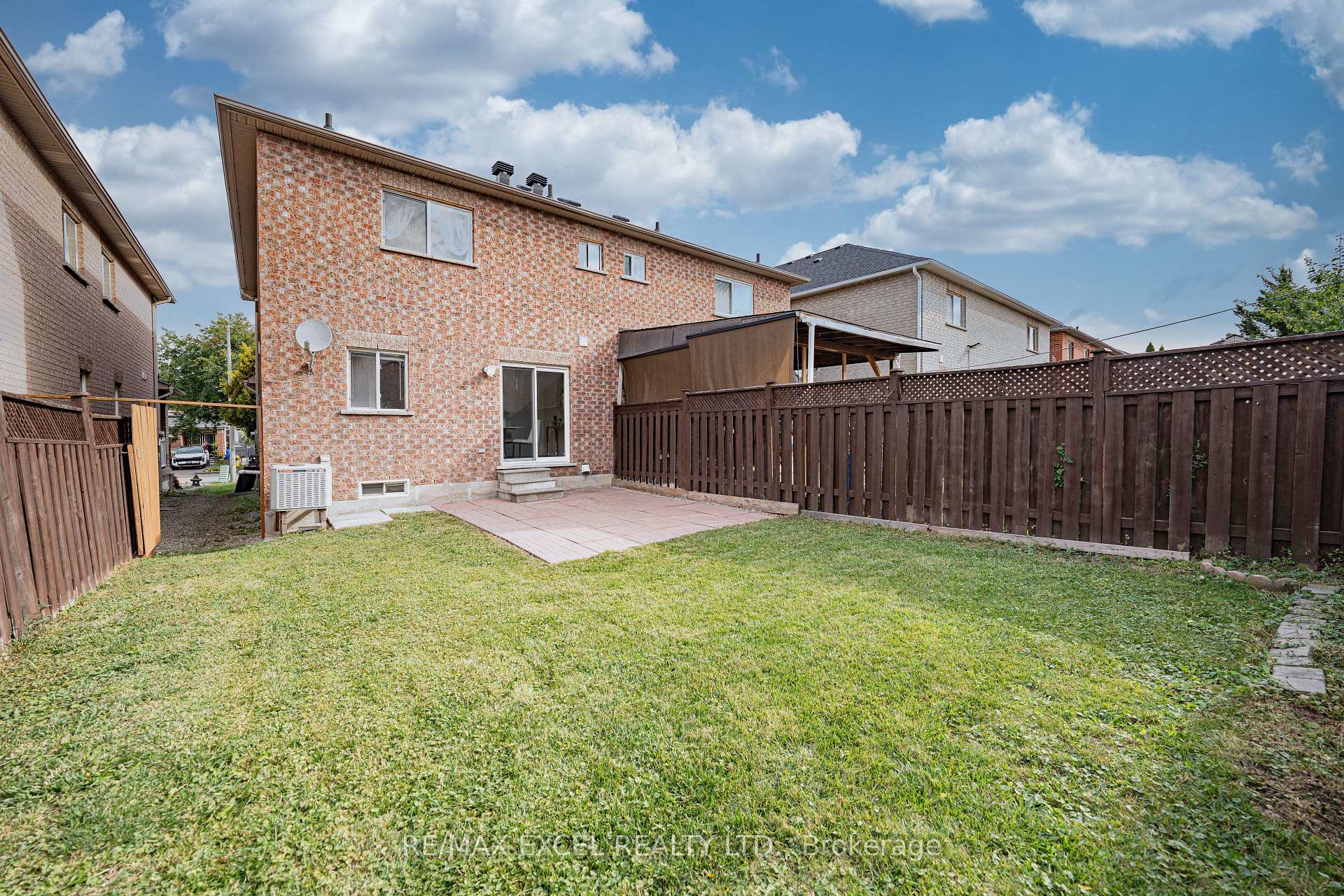 Photo 48 of 50 Casabel Drive, Vaughan, Vellore Village — HOMEH