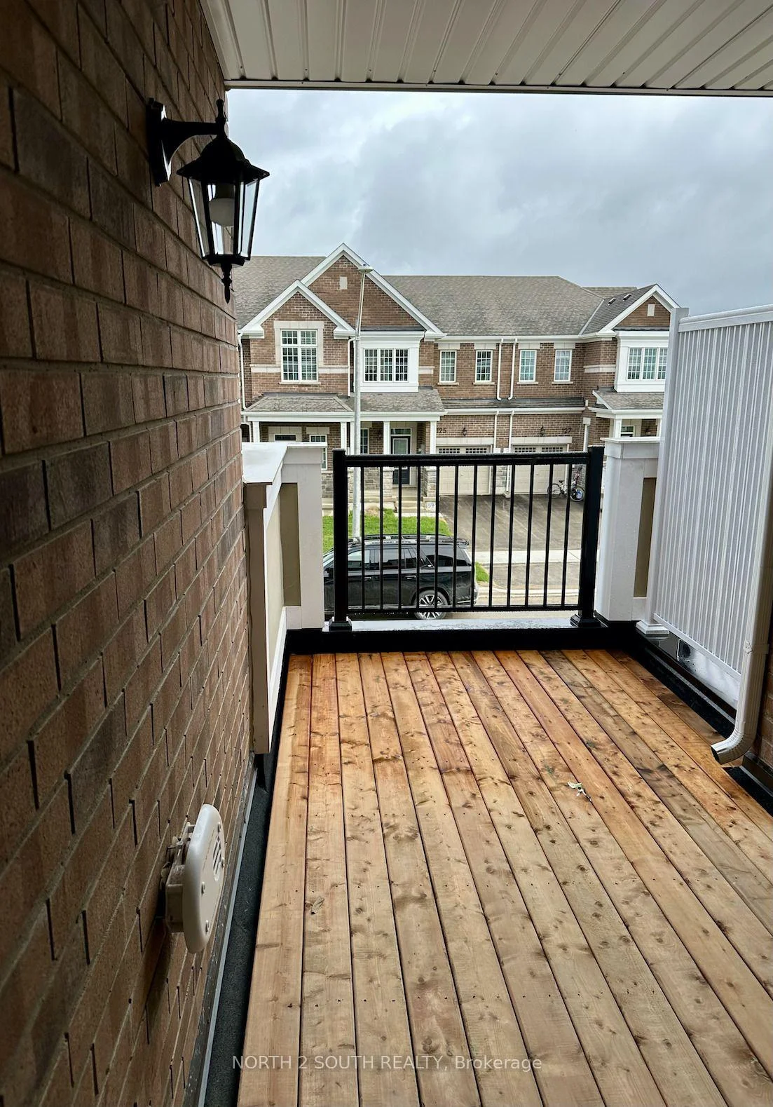 Photo 11 of 126 Ennerdale Street, Barrie, Rural Barrie Southwest — HOMEH