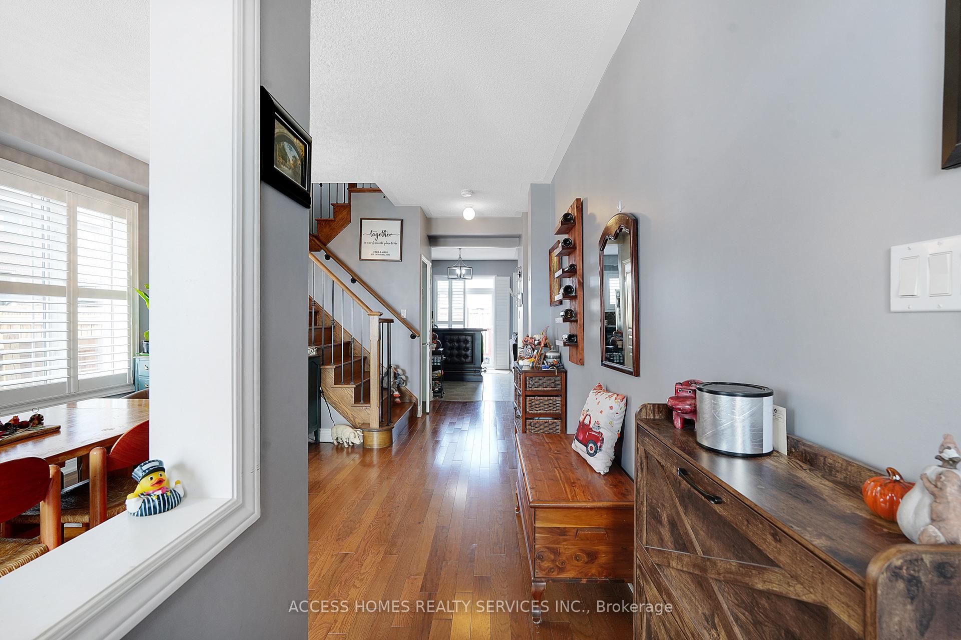 Photo 5 of 65 Jackson Drive, New Tecumseth, Tottenham — HOMEH