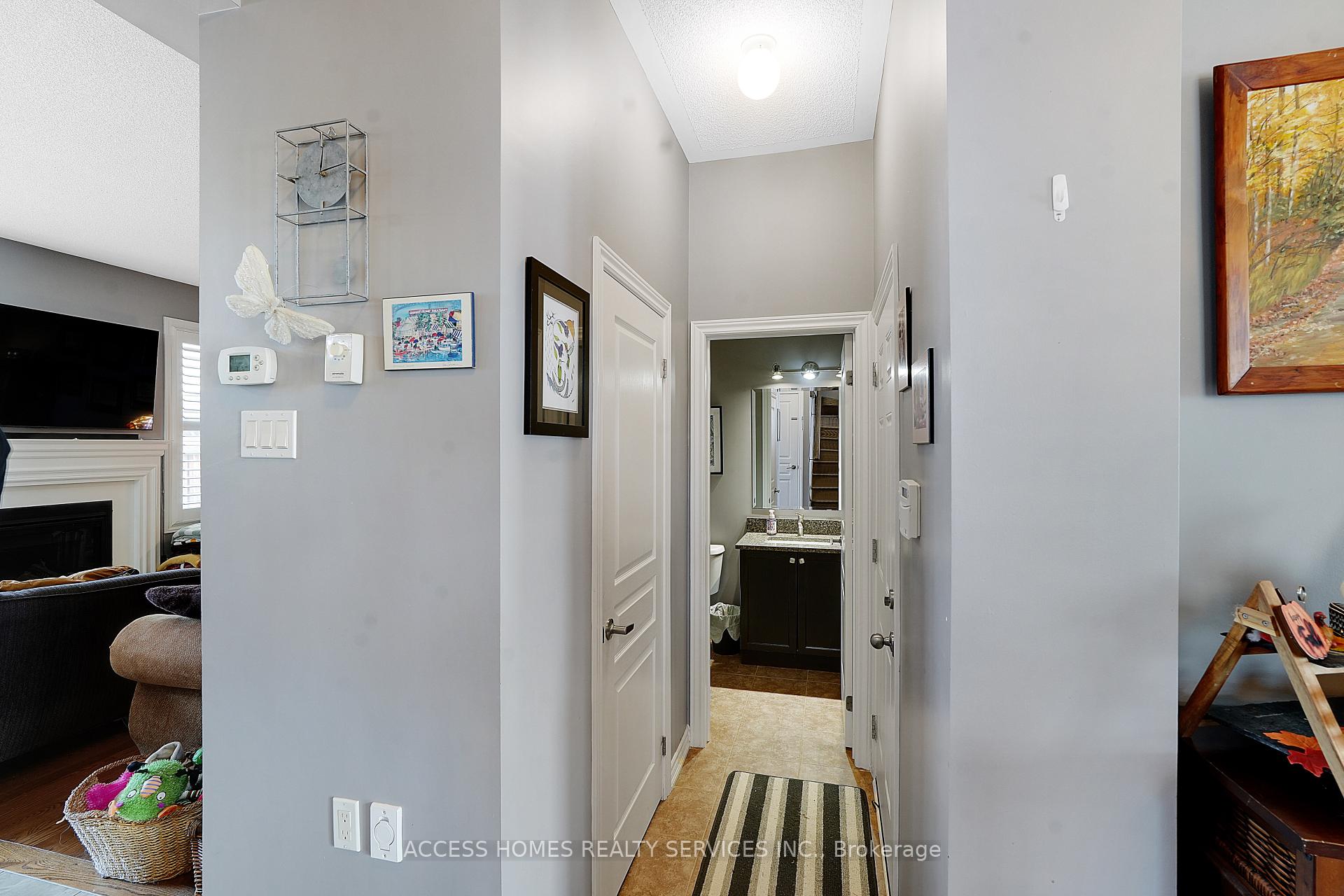 Photo 9 of 65 Jackson Drive, New Tecumseth, Tottenham — HOMEH