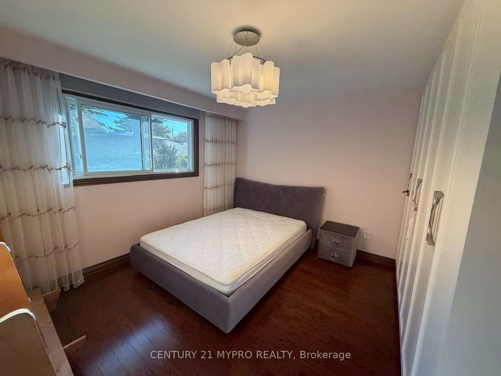 Photo of Unit 2nd Bedroom, 141 Henderson Avenue