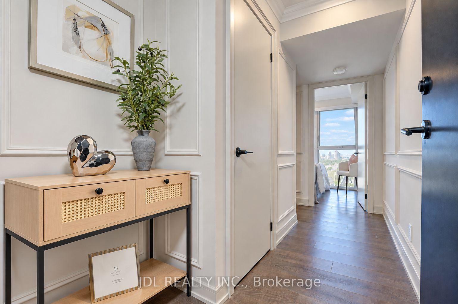 Photo 6 of Unit 2801, 125 Redpath Avenue, Toronto, Mount Pleasant West — HOMEH