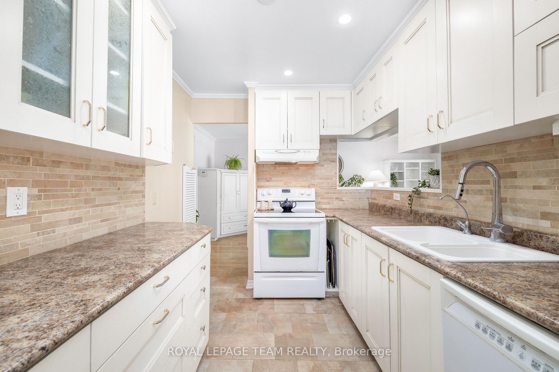 Photo 11 of Unit 102, 960 Teron Road S, Ottawa, Kanata - Beaverbrook — HOMEH
