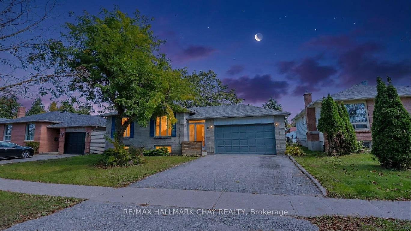 Photo of 9 Bronte Crescent