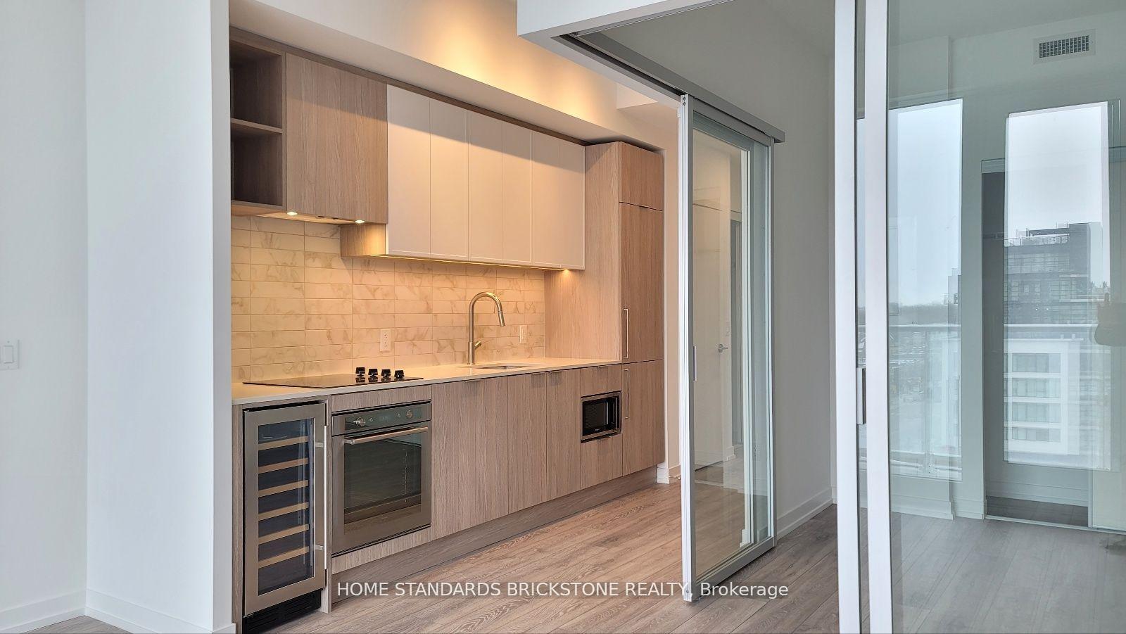 Photo 6 of Unit 715, 2020 Bathurst Street, Toronto, Humewood-Cedarvale — HOMEH