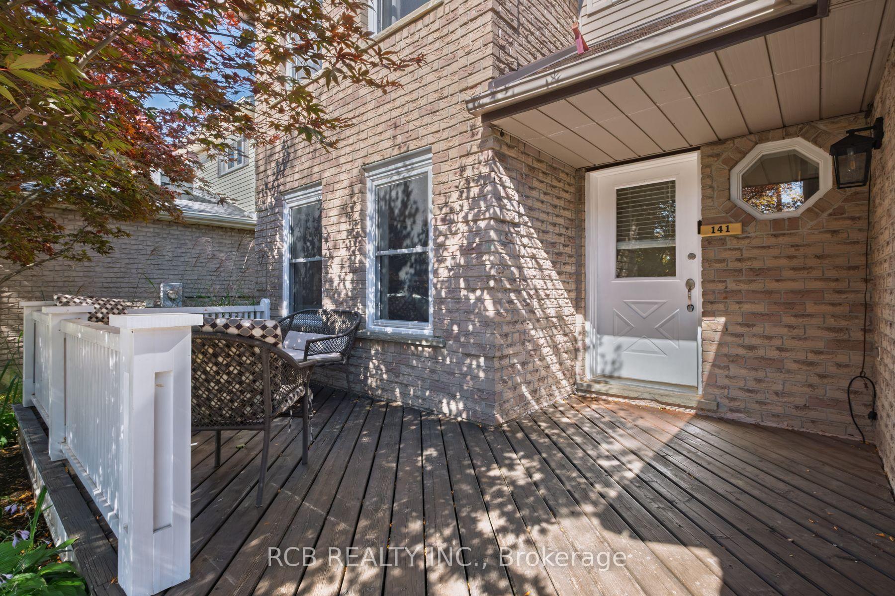 Photo 5 of 141 Viscount Road, Brantford, Lynden Hills — HOMEH