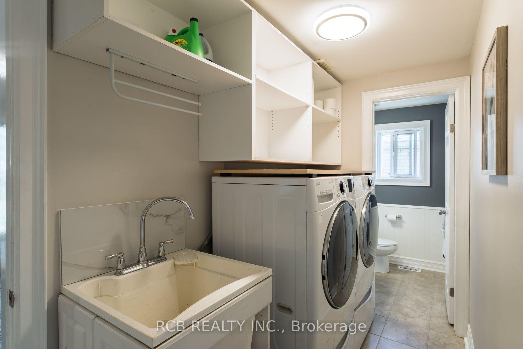 Photo 16 of 141 Viscount Road, Brantford, Lynden Hills — HOMEH