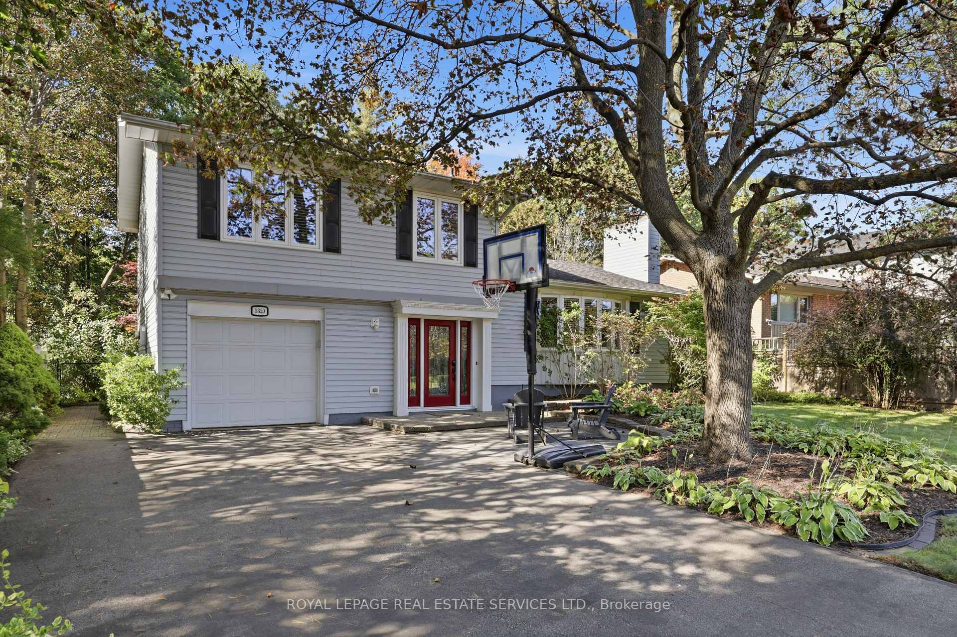 Photo of 1320 Hillview Crescent