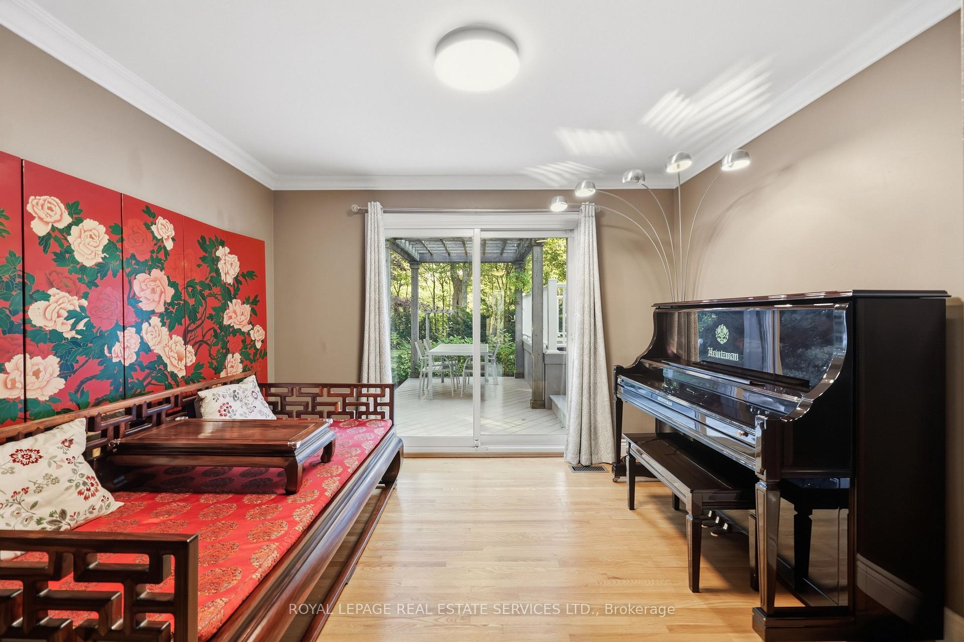 Photo 27 of 1320 Hillview Crescent, Oakville, Falgarwood — HOMEH