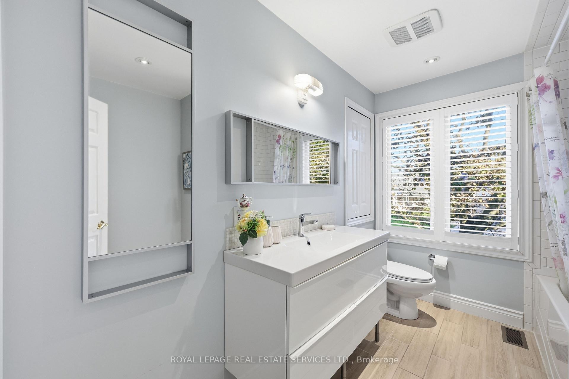 Photo 29 of 1320 Hillview Crescent, Oakville, Falgarwood — HOMEH