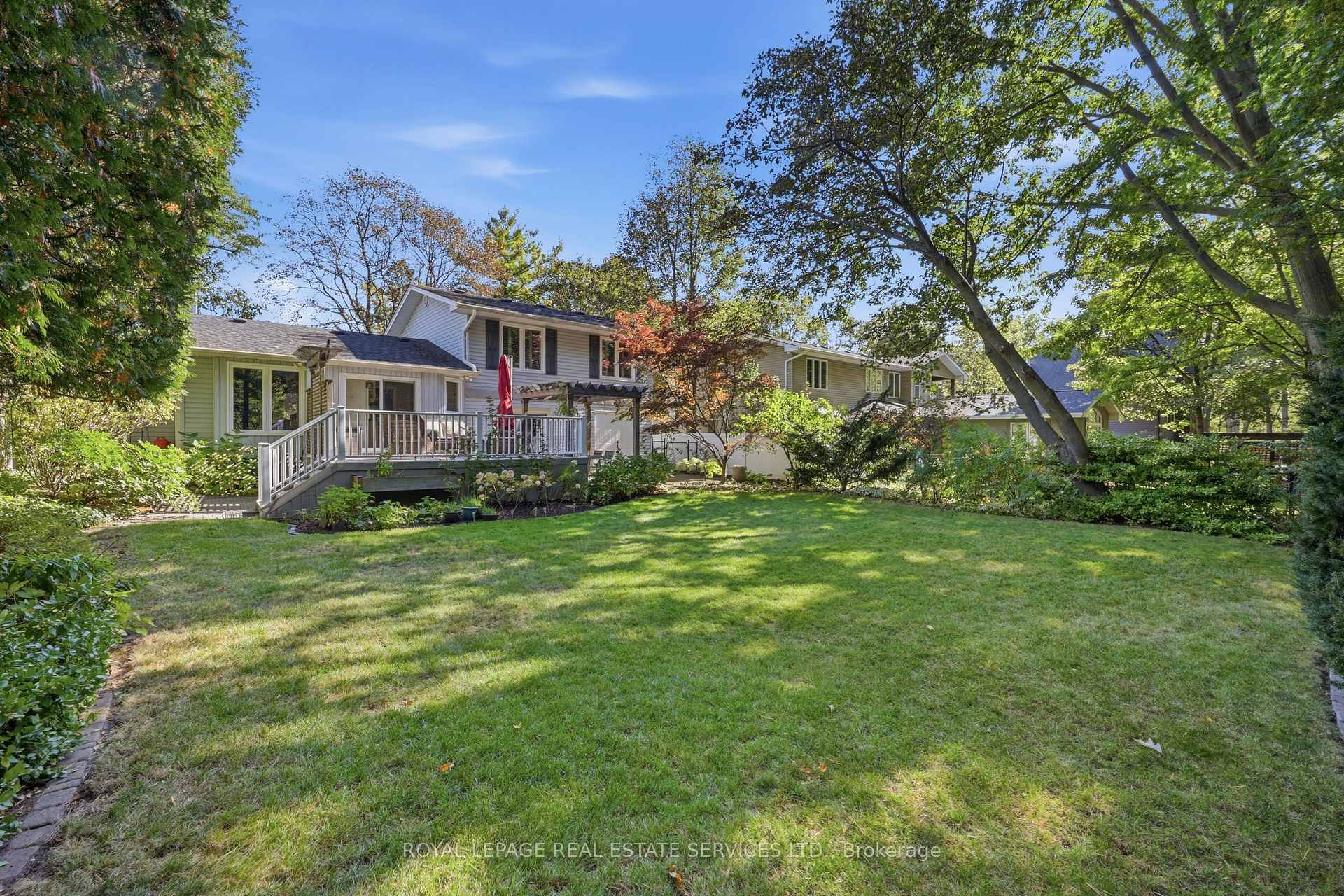 Photo 41 of 1320 Hillview Crescent, Oakville, Falgarwood — HOMEH