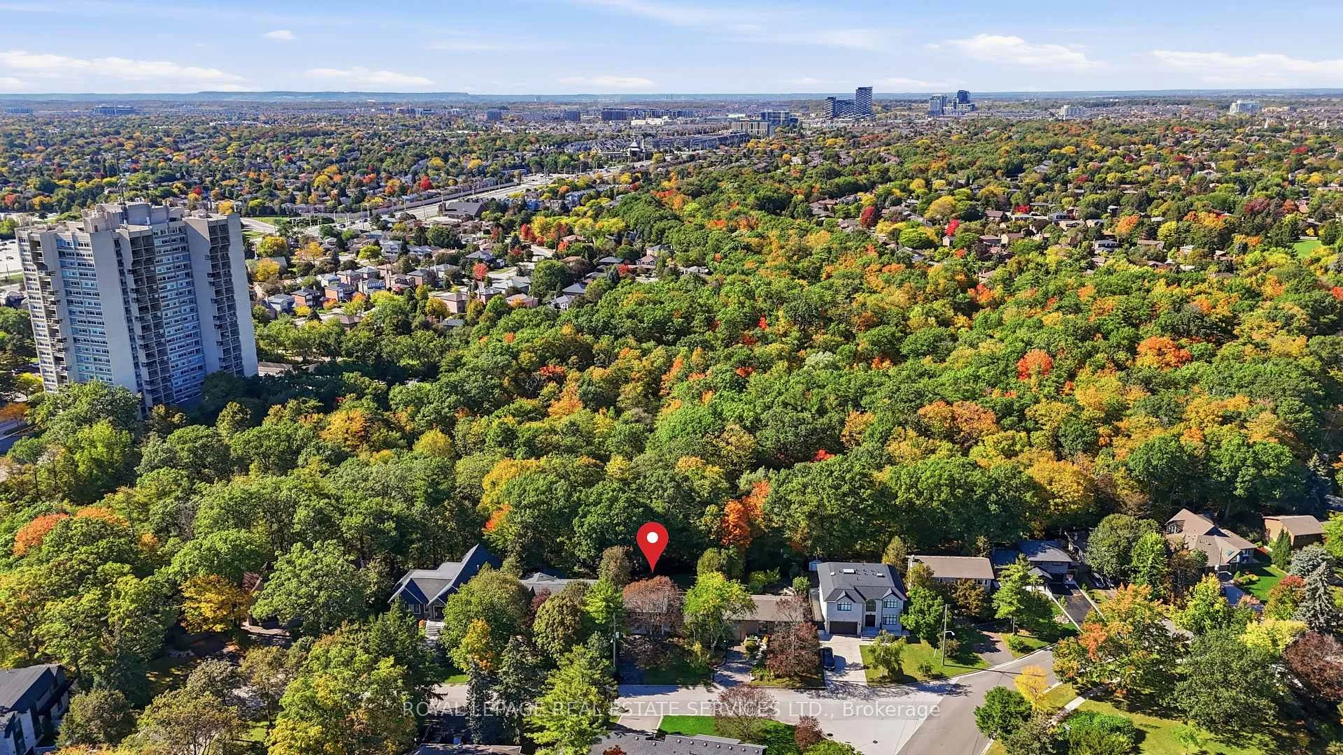 Photo 47 of 1320 Hillview Crescent, Oakville, Falgarwood — HOMEH