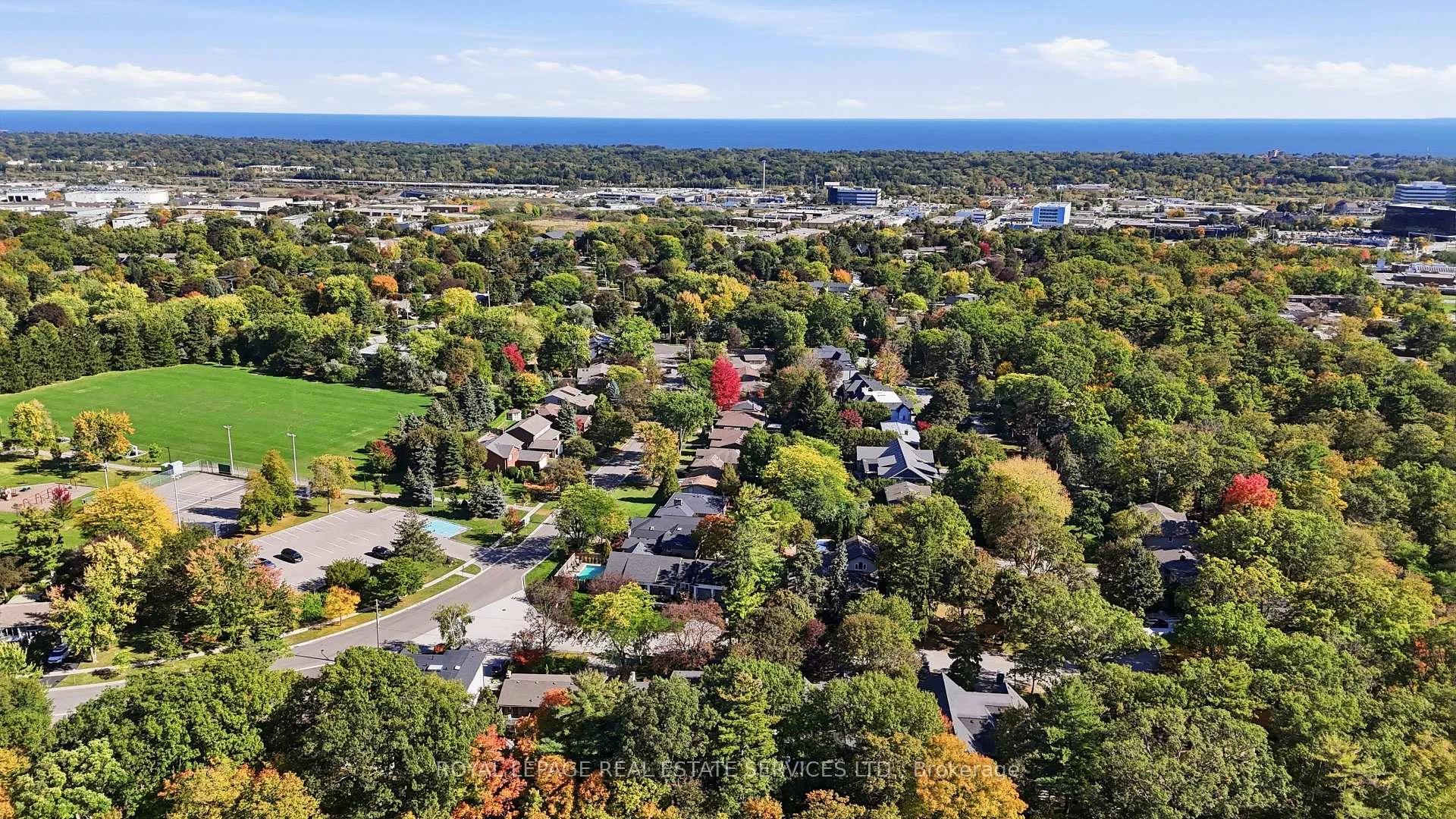 Photo 49 of 1320 Hillview Crescent, Oakville, Falgarwood — HOMEH