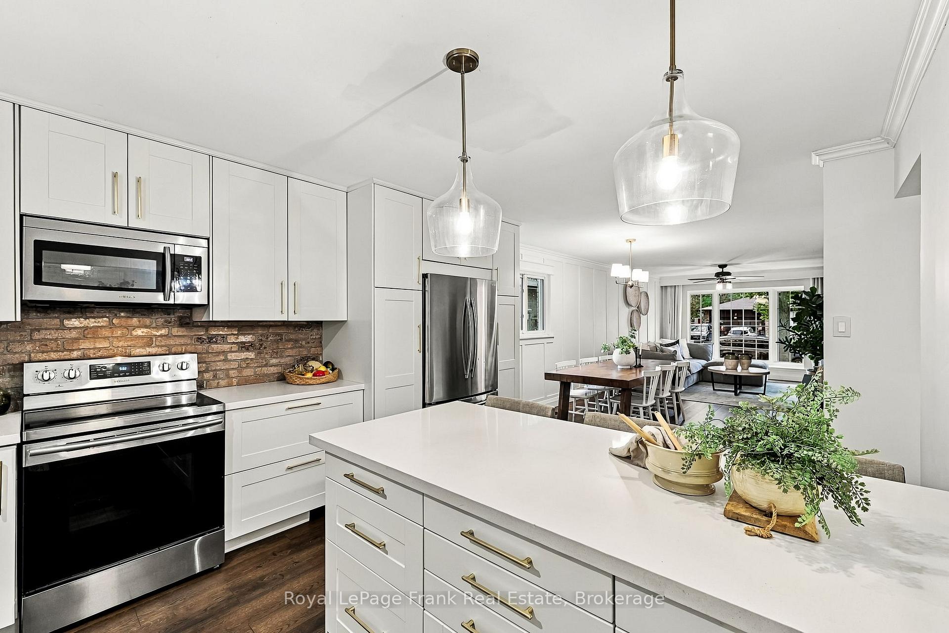 Photo 15 of 588 Walsh Drive, Scugog, Port Perry — HOMEH