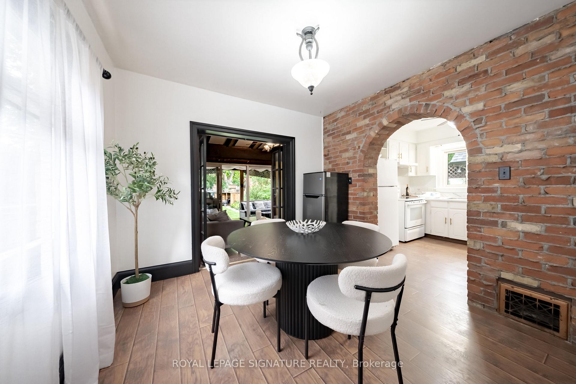 Photo 9 of 234 John Street, North York, Weston — HOMEH