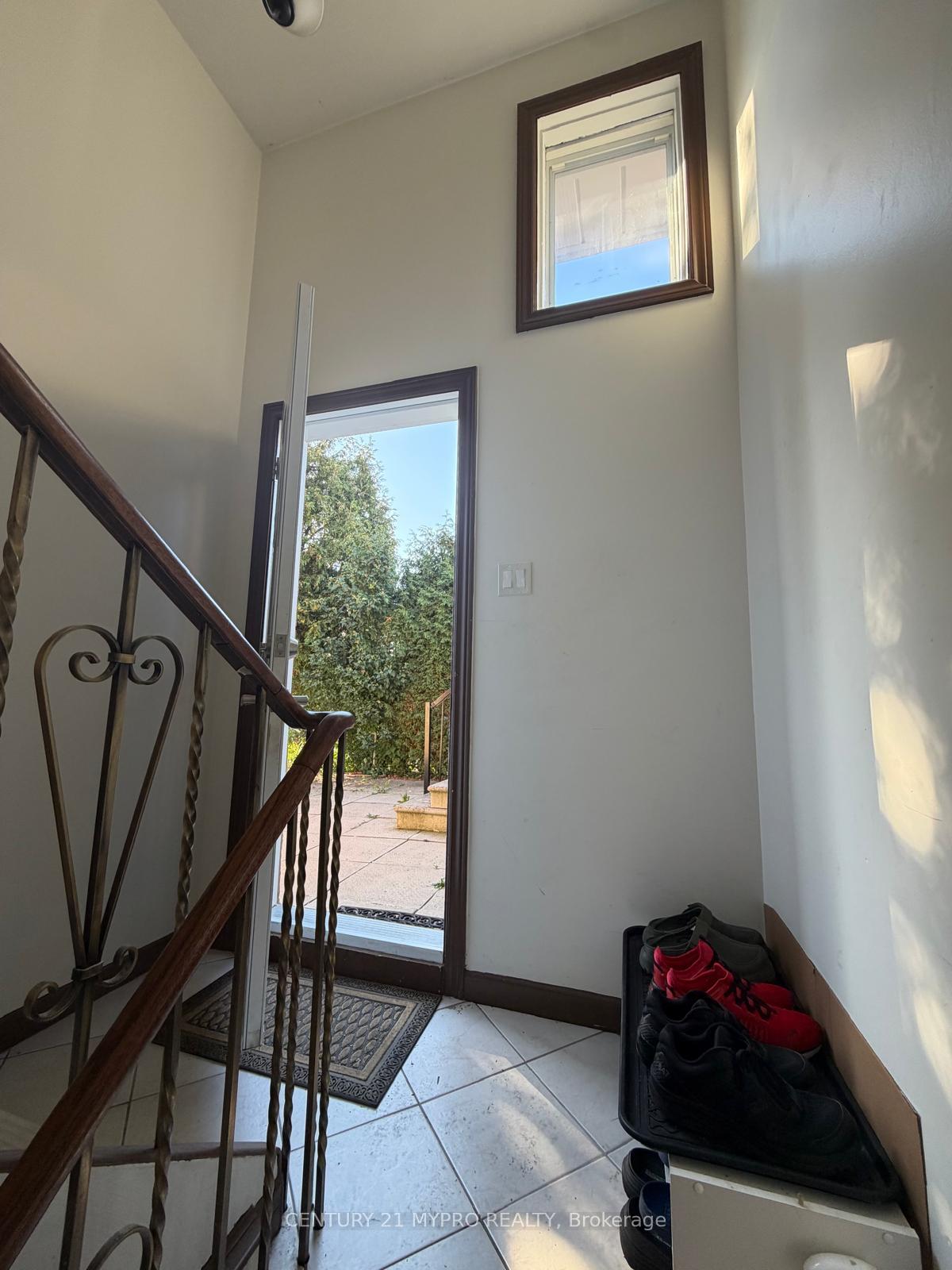 Photo 7 of Unit BSMT, 141 Henderson Avenue, Markham, Thornhill — HOMEH