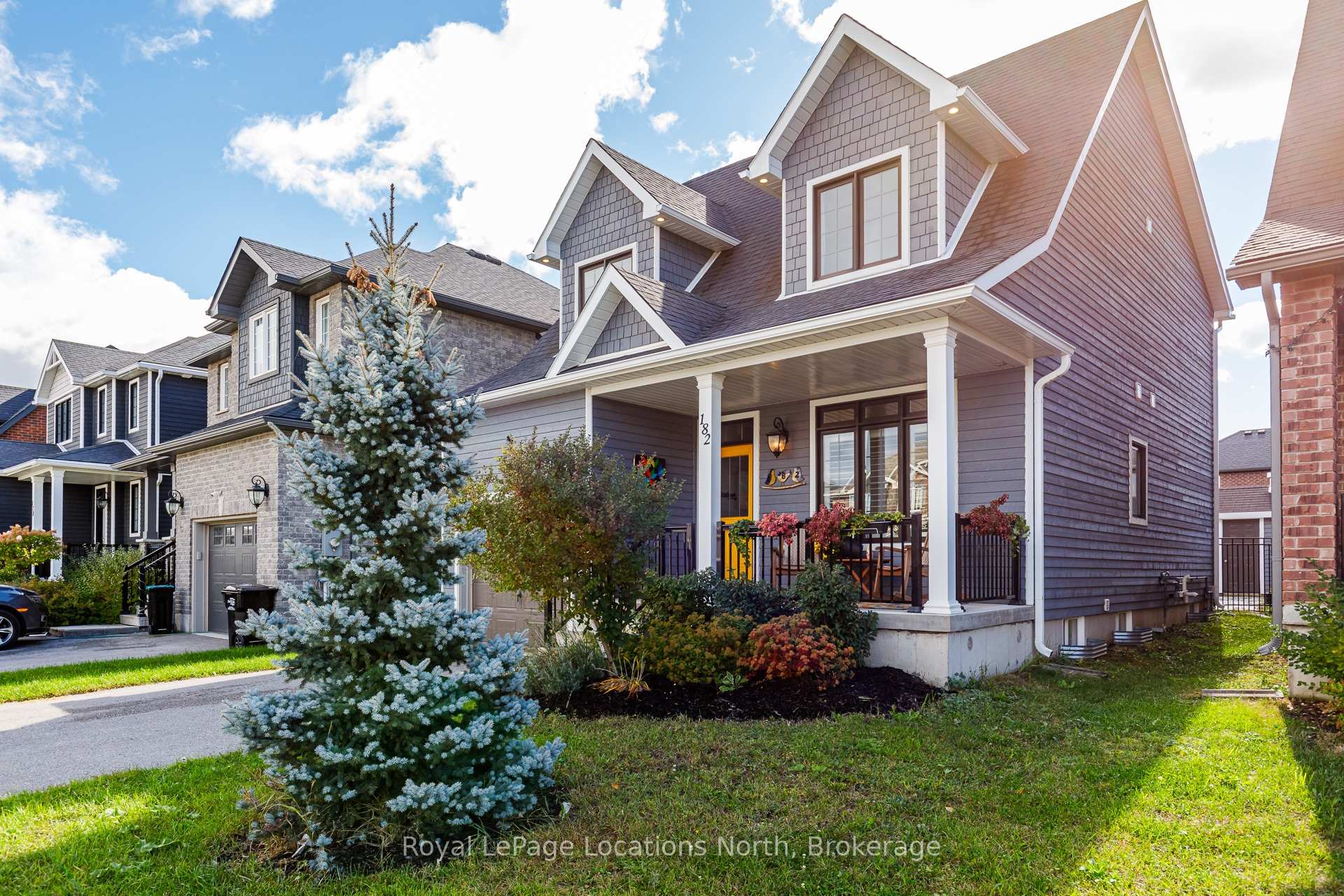 Photo 3 of 182 Findlay Drive, Collingwood — HOMEH