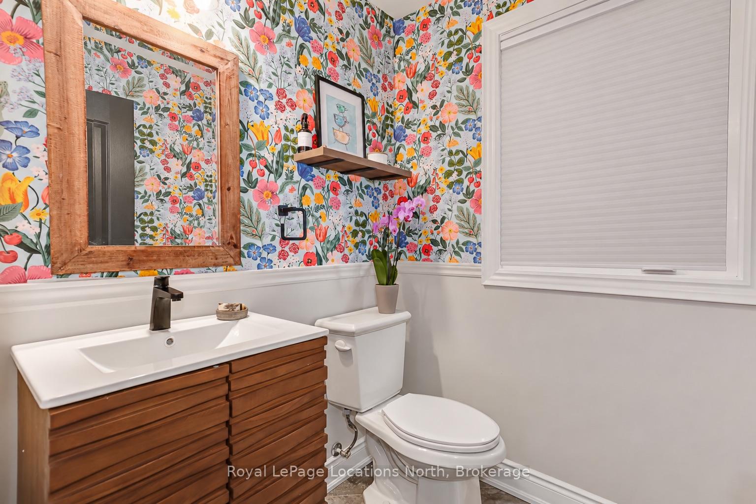 Photo 9 of 182 Findlay Drive, Collingwood — HOMEH