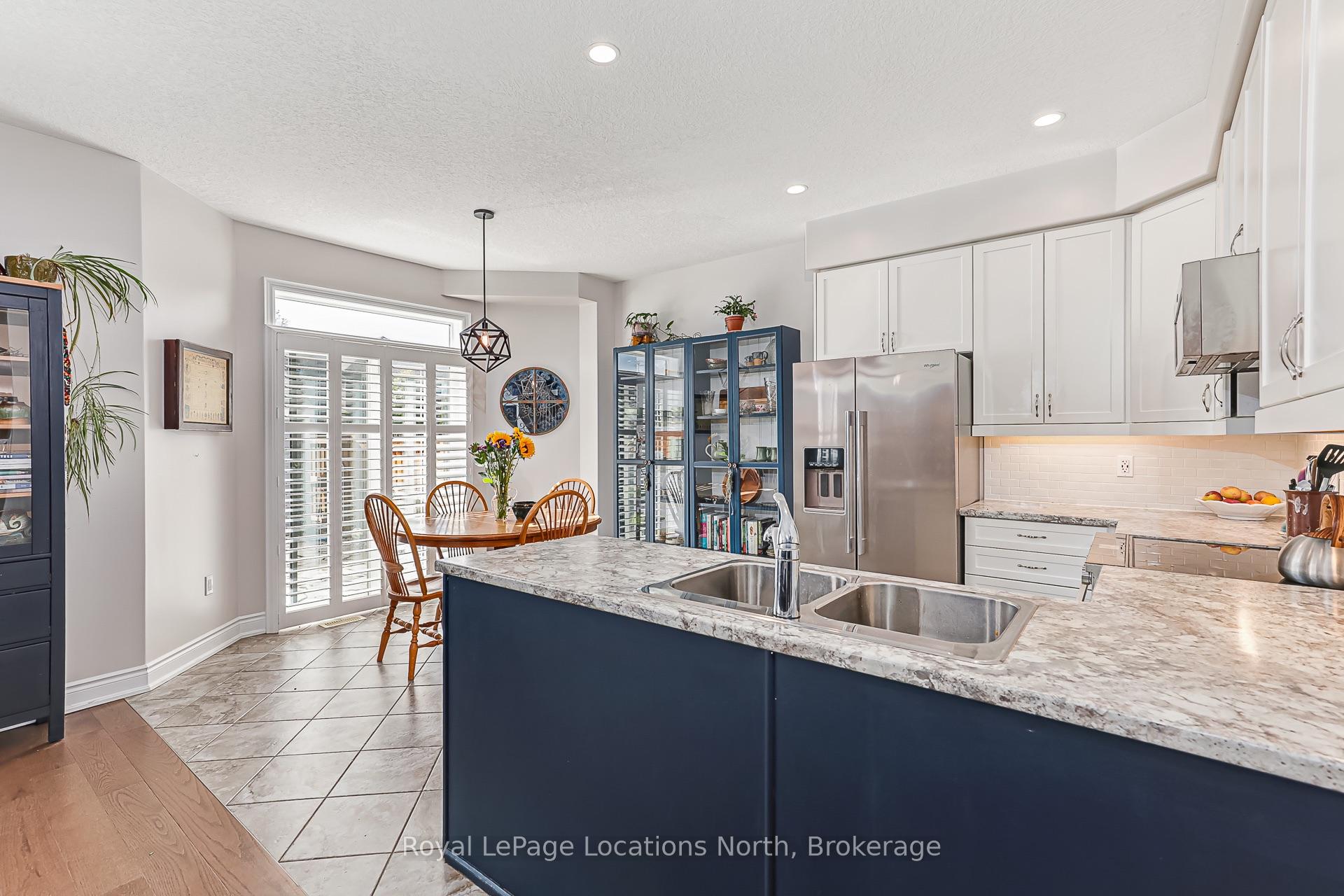 Photo 14 of 182 Findlay Drive, Collingwood — HOMEH
