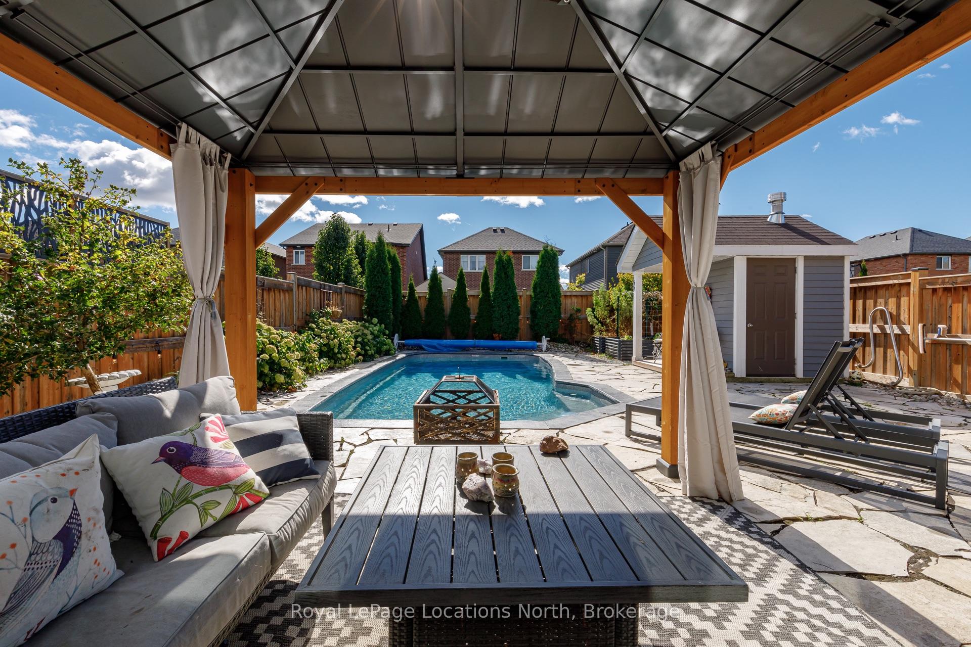 Photo 34 of 182 Findlay Drive, Collingwood — HOMEH
