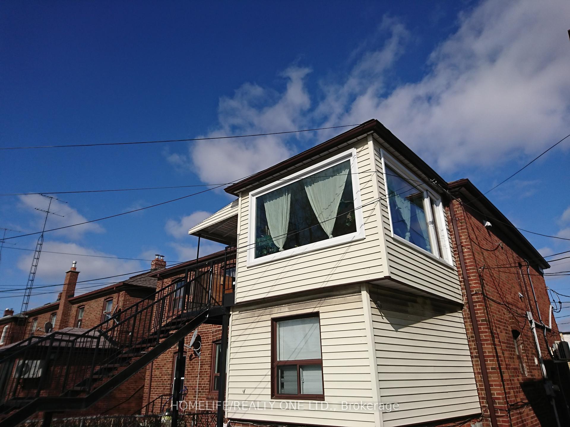 Photo of Unit 2, 2301 Eglinton Avenue W