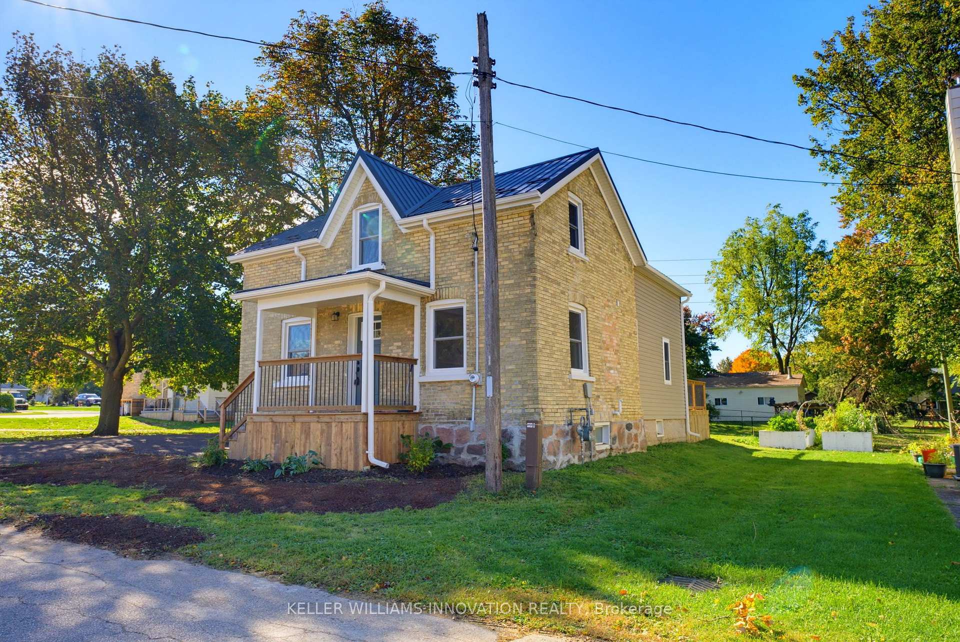 Photo 1 of 5 Macbeth Street, Perth East, Milverton — HOMEH