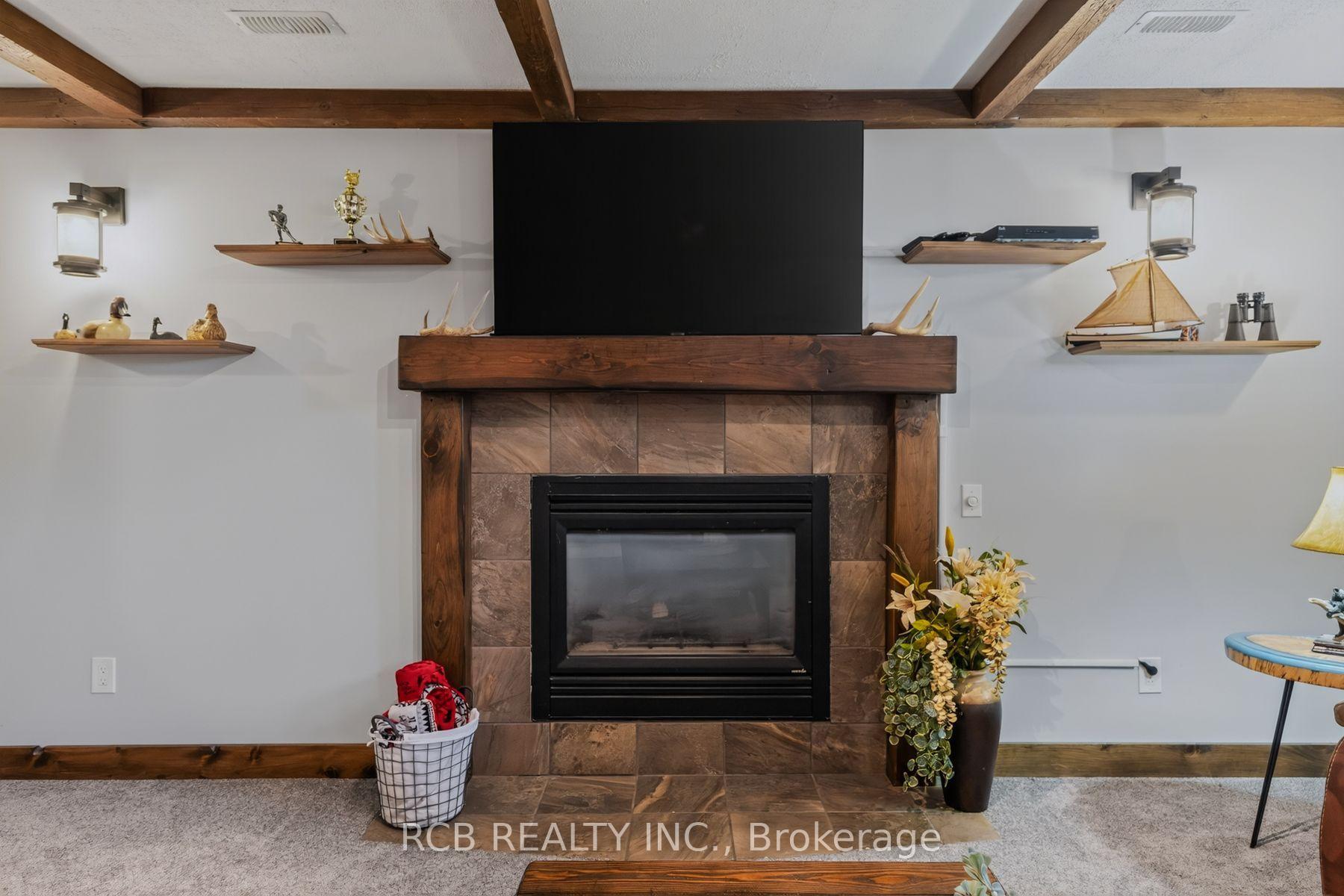 Photo 29 of 18 Max Webster Road, Brantford, Lynden Hills — HOMEH