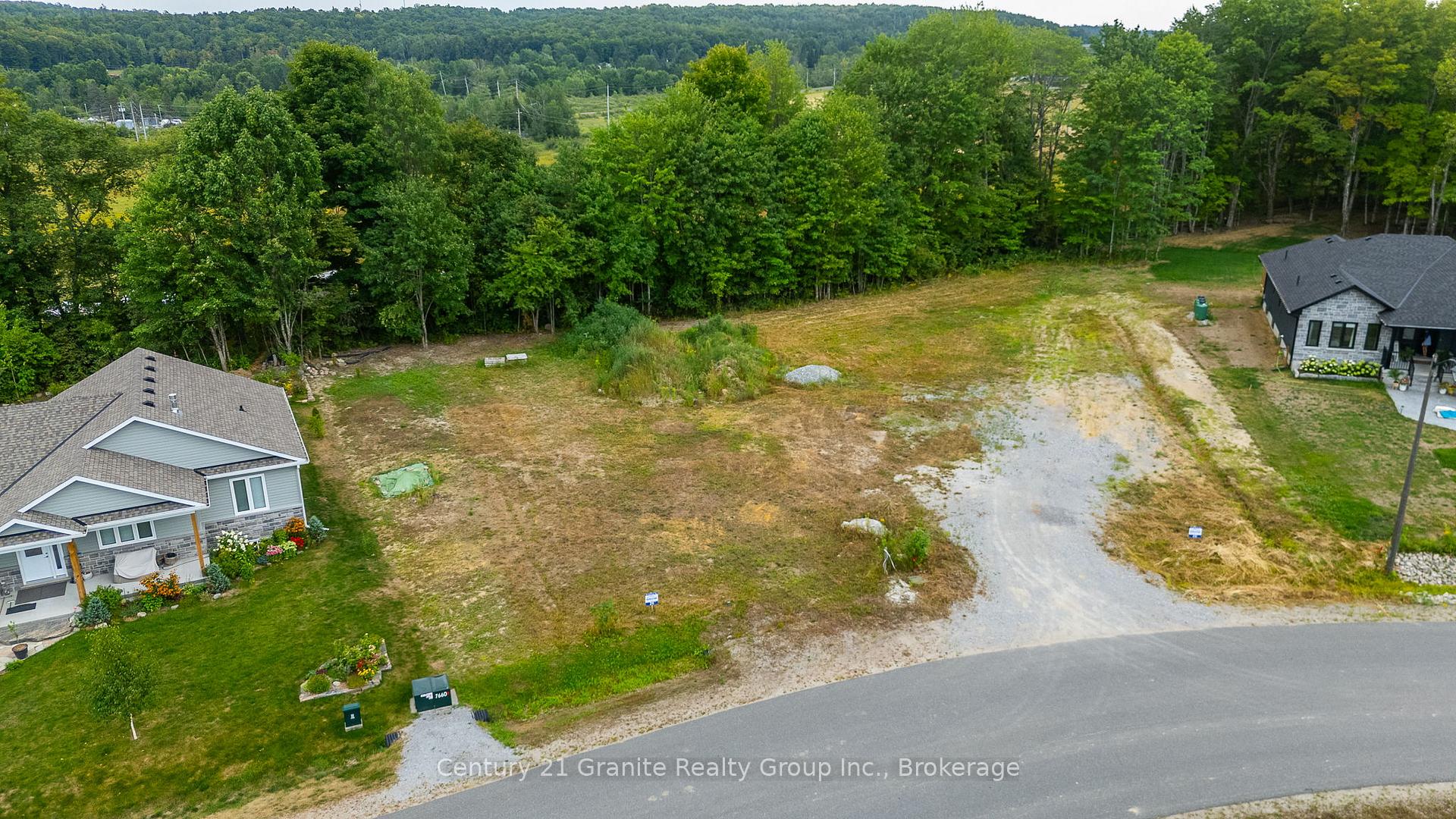 Photo 19 of 50 Windover Drive, Minden Hills, Minden — HOMEH