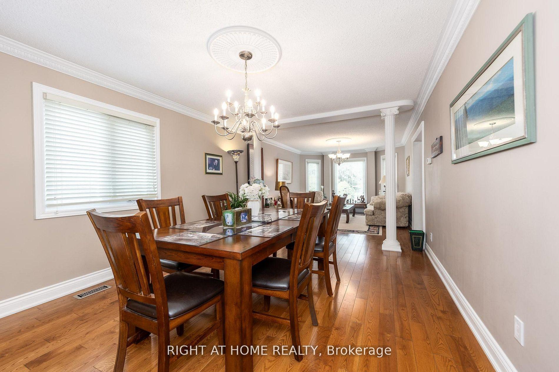 Photo 10 of 27 Addison Street, Richmond Hill, North Richvale — HOMEH
