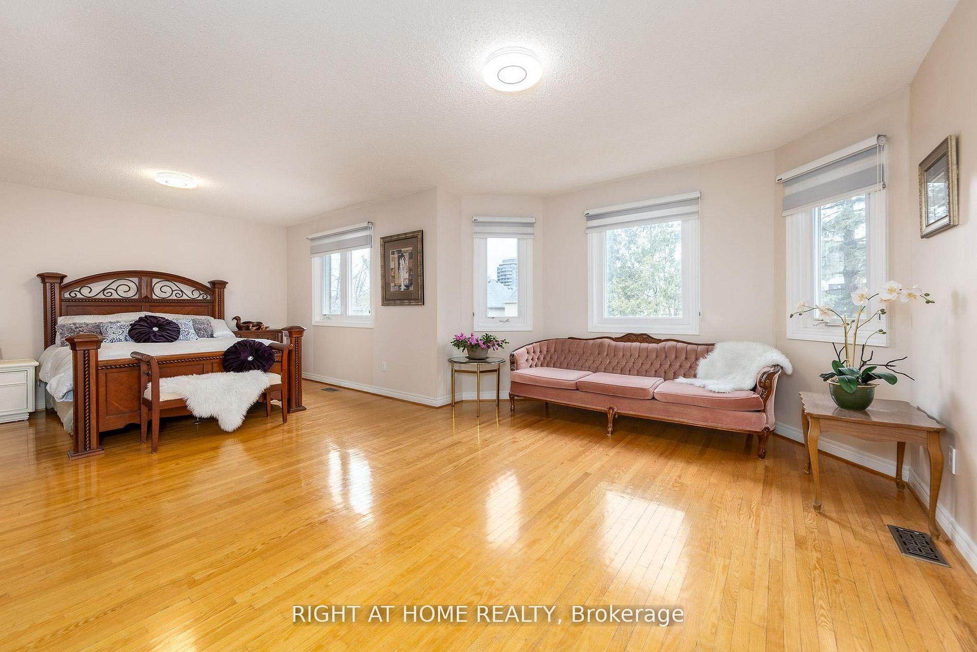 Photo 25 of 27 Addison Street, Richmond Hill, North Richvale — HOMEH