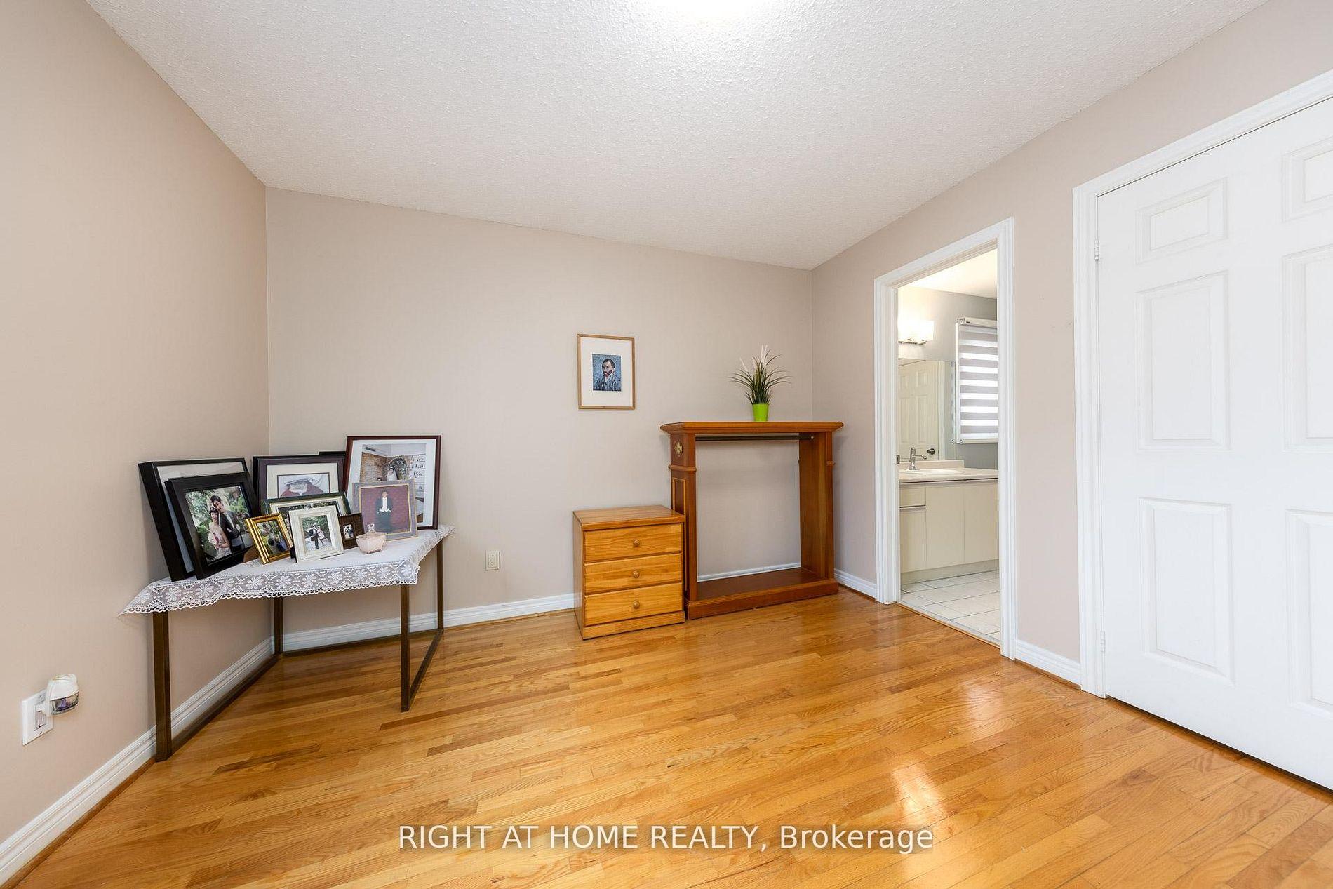 Photo 36 of 27 Addison Street, Richmond Hill, North Richvale — HOMEH