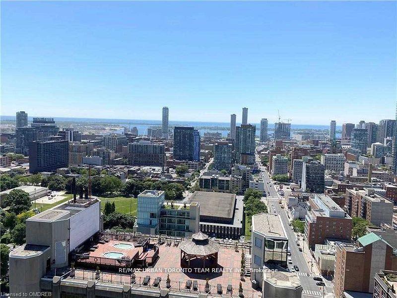 Photo 4 of Unit 3707, 181 Dundas Street E, Toronto, Moss Park — HOMEH