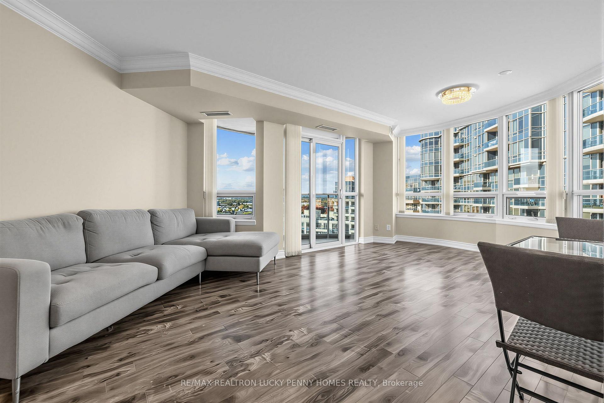 Photo 8 of Unit 1555, 23 Cox Boulevard, Markham, Unionville — HOMEH