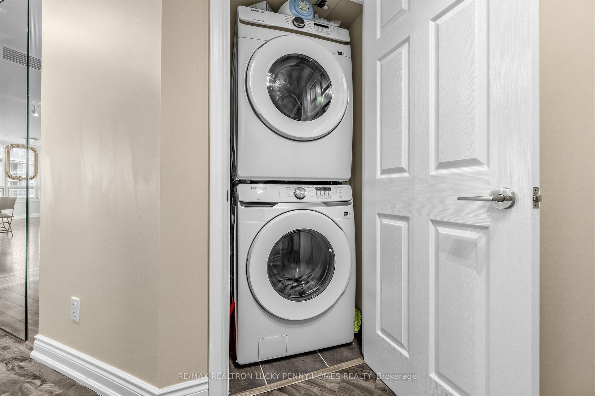 Photo 14 of Unit 1555, 23 Cox Boulevard, Markham, Unionville — HOMEH